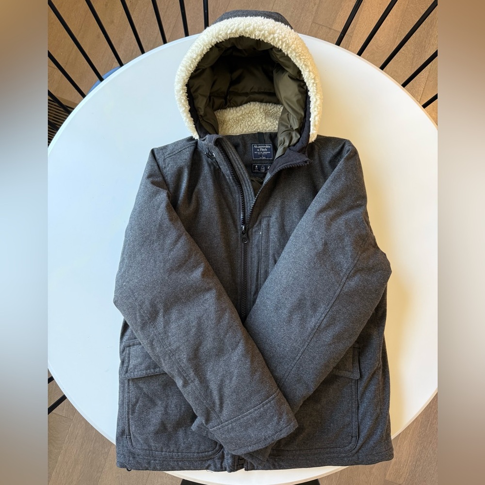 Abercrombie & Fitch Down Puffer Jacket Mens Size L Gray Insulated Zip Up Hooded